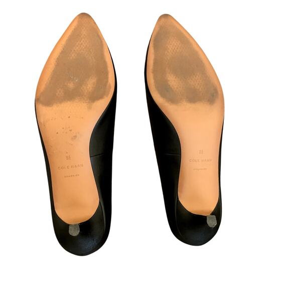 Cole Haan Black Leather Pointed Toe Low Heel Quincy Kitten Heel Pumps Size 8.5 M - Picture 5 of 8